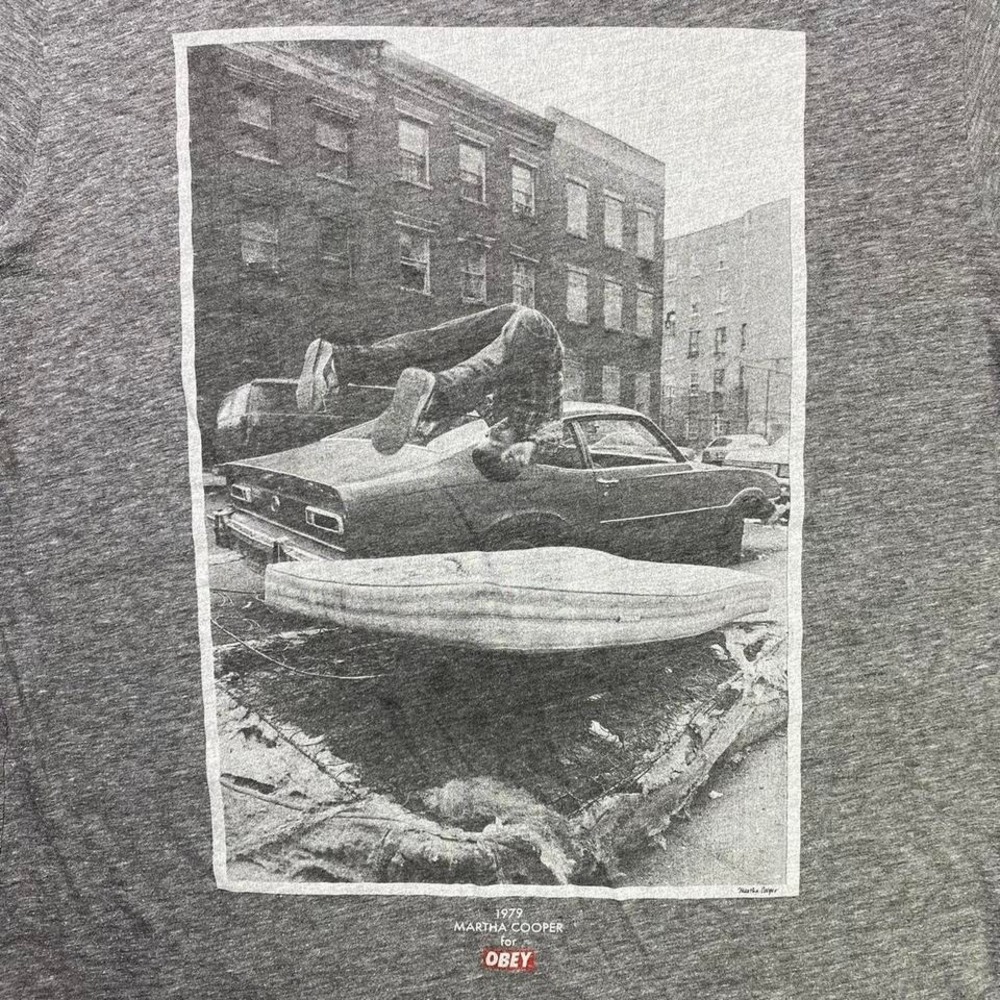 Obey Martha‎ Cooper boy shirt